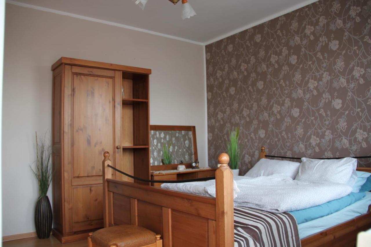 רבאל Apartamenty Eka Dom Goscinny 350M Do Plazy מראה חיצוני תמונה