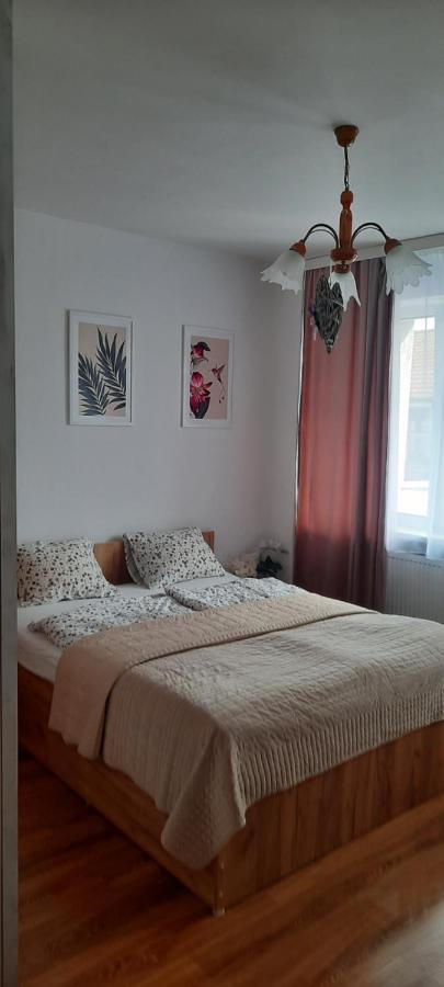 רבאל Apartamenty Eka Dom Goscinny 350M Do Plazy מראה חיצוני תמונה